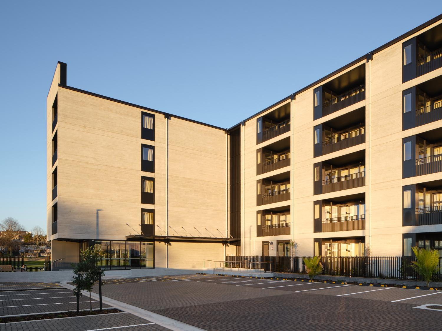 KO Greenslade | Insol KO Greenslade | Insol