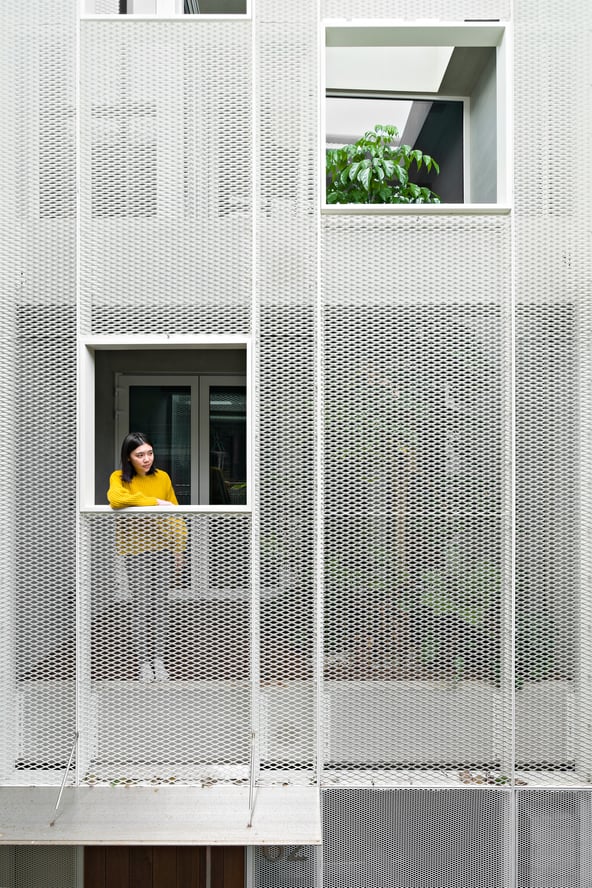 Manchuria Estadio Acercarse Perforated facades – aesthetics and practicality