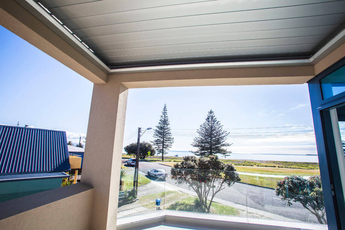 Solaris Opening Roof Napier_6-11256_hi-res.jpg