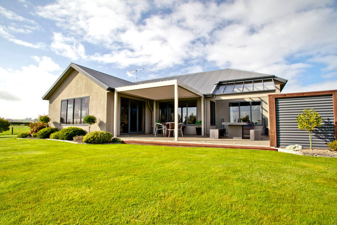 Solaris Opening Roof Winton_8-10300_hi-res.jpg