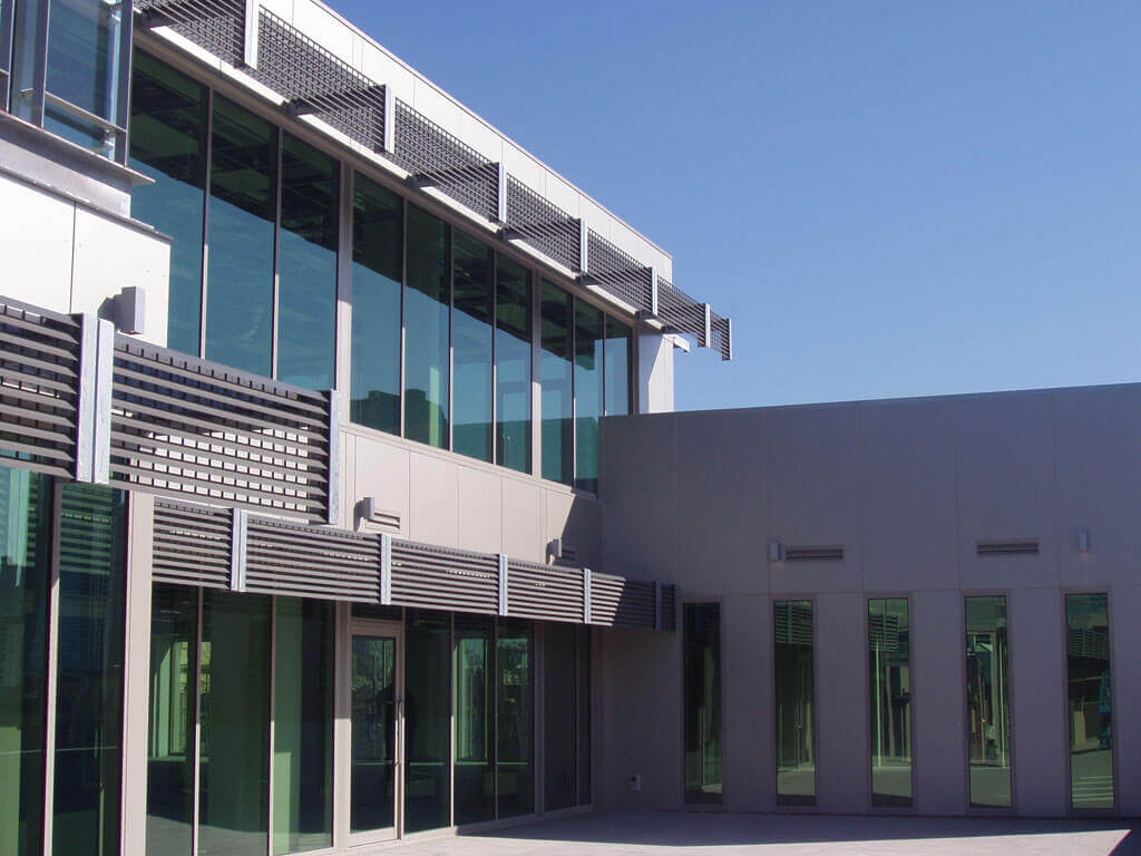 Solaris Sunshading Auckland_14076_hi-res.jpg